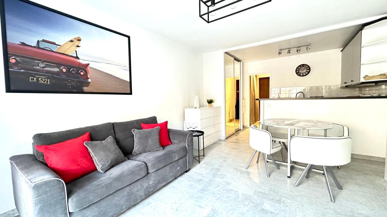 Beau Studio Centre Juan Les Pins A 300M Des Plages 昂蒂布 外观 照片